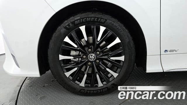 Toyota Alphard 4세대 2.5 HEV Executive AWD, 2024 все фото