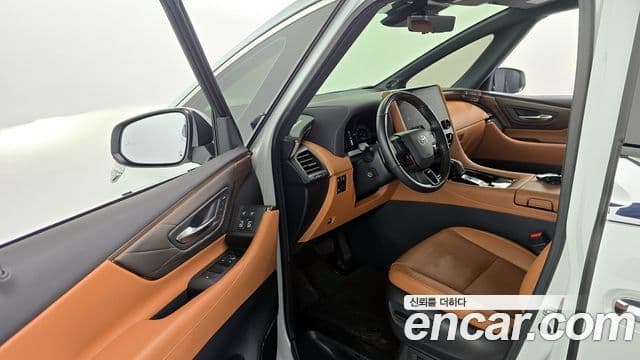 Toyota Alphard 4세대 2.5 HEV Executive AWD, 2024 10