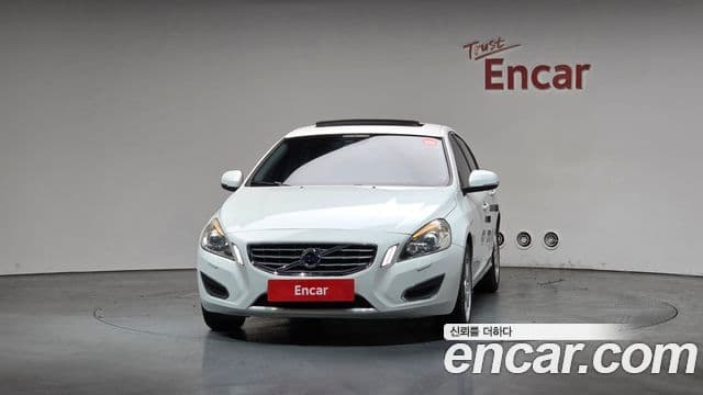 Volvo S60 2세대, 2011 3