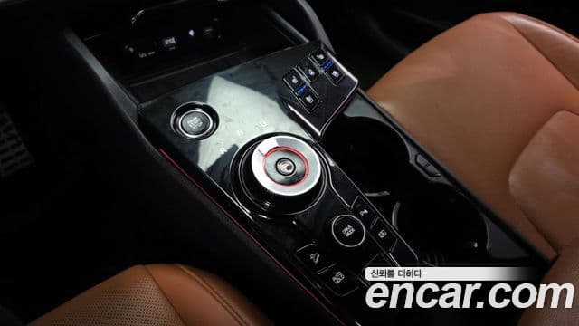 Kia Sportage 5세대 гибрид Signature 2WD, 2023 9