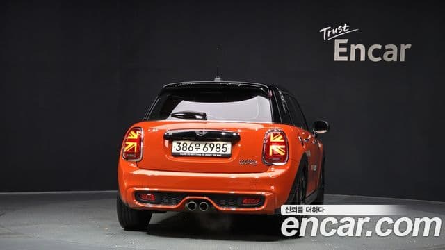 Mini Cooper S 3세대, 2019 4