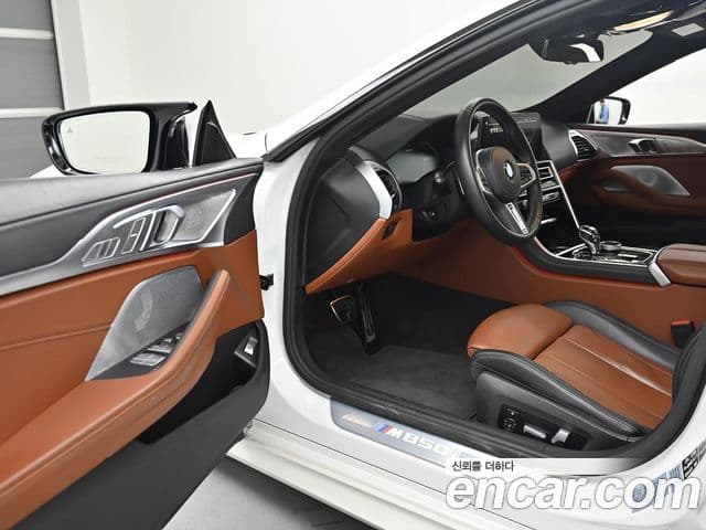 BMW 8시리즈 (G15) M850i xDrive Gran Coupe, 2023 11