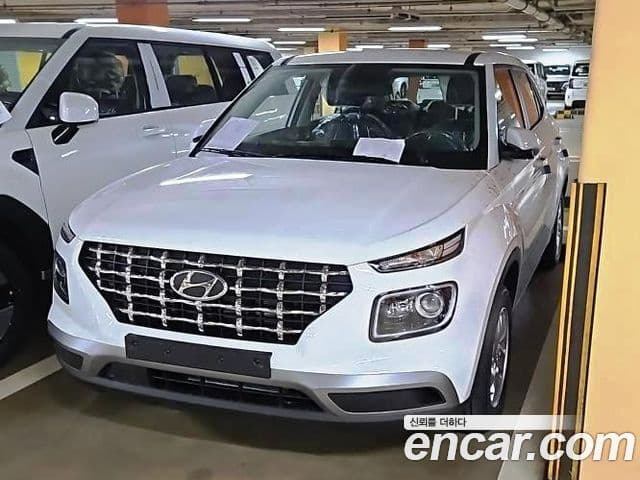 Hyundai Venue Premium, 2026 4
