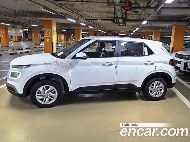Hyundai Venue Premium, 2026 все фото