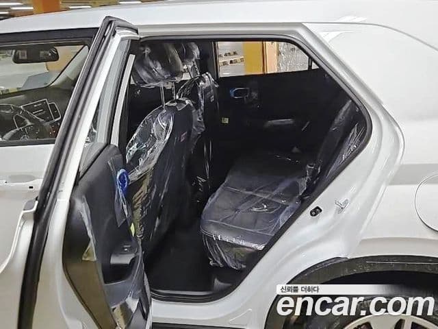 Hyundai Venue Premium, 2026 8