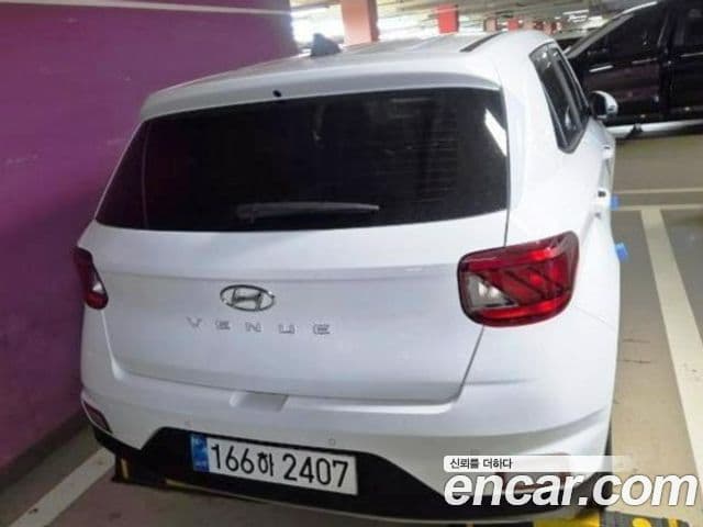 Hyundai Venue Premium, 2026 16