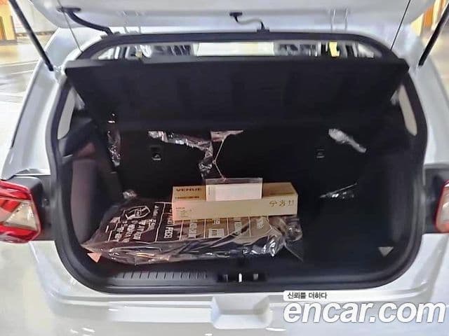 Hyundai Venue Premium, 2026 19