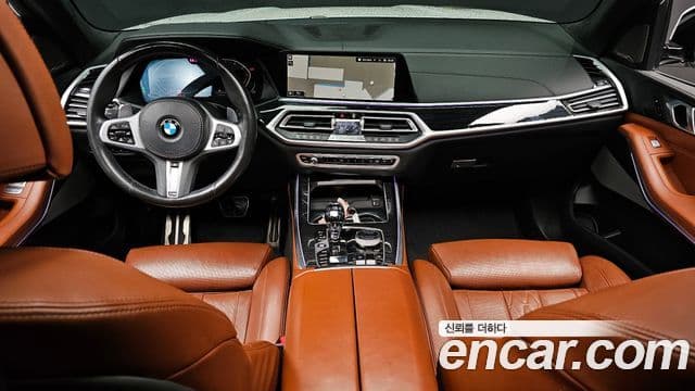 BMW X7 (G07) xDrive 30d M Sport 6인승, 2020 7