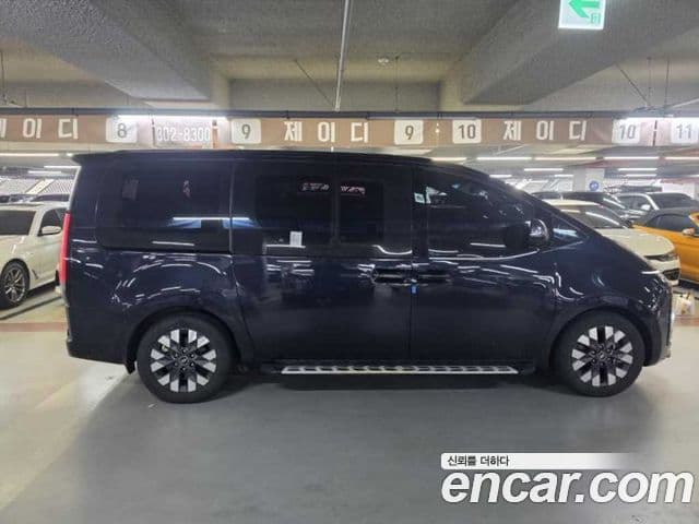 Hyundai Staria Prestige, 2024 6