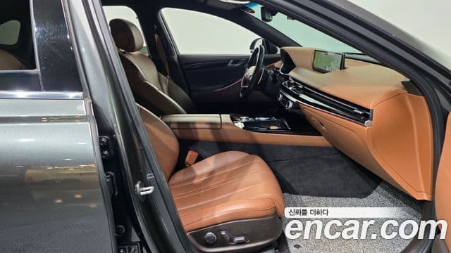 Genesis G80 (RG3) бензин 2.5 турбо 2WD, 2022 11