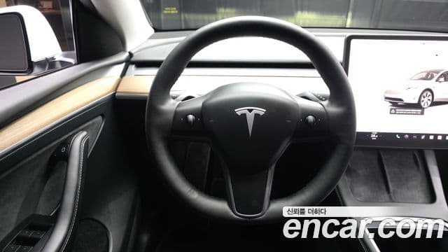 Tesla модель Y, 2023 13