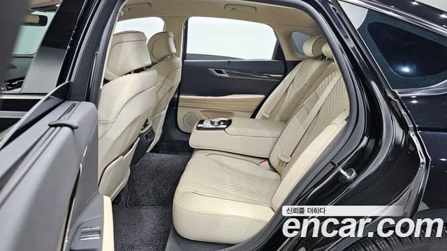Genesis G80 (RG3) бензин 2.5 турбо AWD, 2024 11