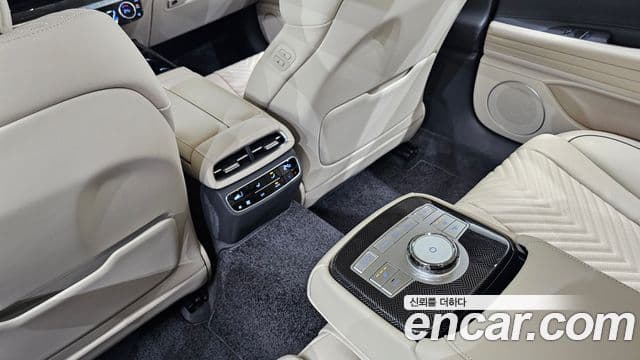 Genesis G80 (RG3) бензин 2.5 турбо AWD, 2024 19