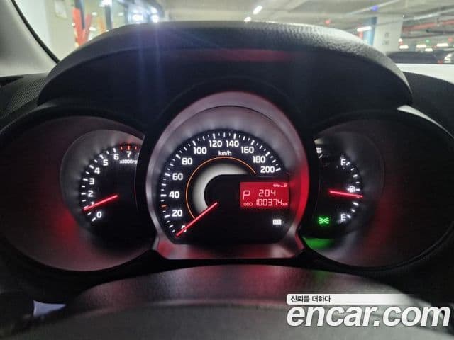 Kia Ray фургон /, 2017 8