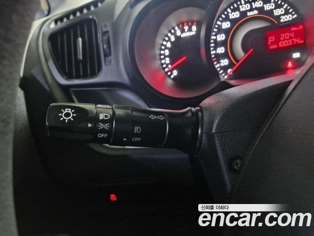 Kia Ray фургон /, 2017 11