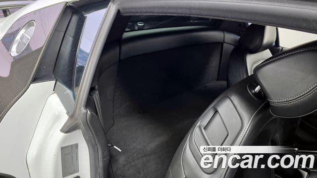 Audi R8 5.2 V10 купе, 2012 12