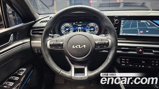 Kia K5 3세대 Signature, 2023 13