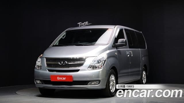 Hyundai Grand Starex CVX Luxury, 2012 1