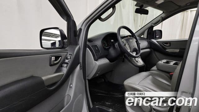 Hyundai Grand Starex CVX Luxury, 2012 10