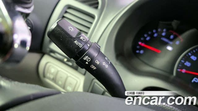 Kia Carnival R топовая версия, 2014 19