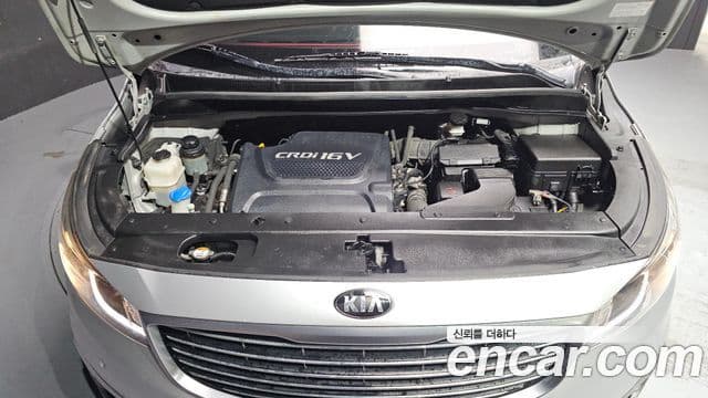 Kia All New Carnival Luxury, 2016 6