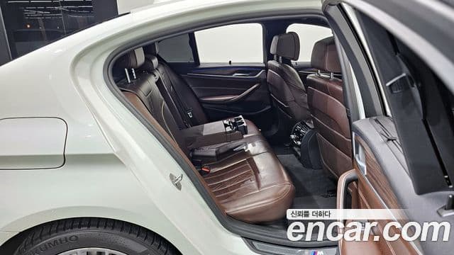 BMW 5시리즈 (G30) 530i xDrive M Sport Plus, 2018 11