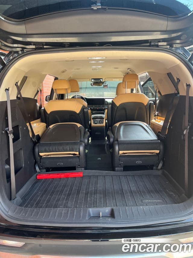 Kia Carnival 4세대 Signature, 2021 11