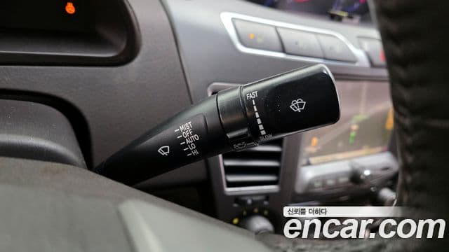 KG모빌리티(SsangYong) Korando 투리스모 4WD RT 11인승, 2014 19