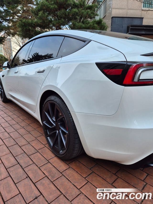 Tesla модель 3 performance AWD, 2025 все фото