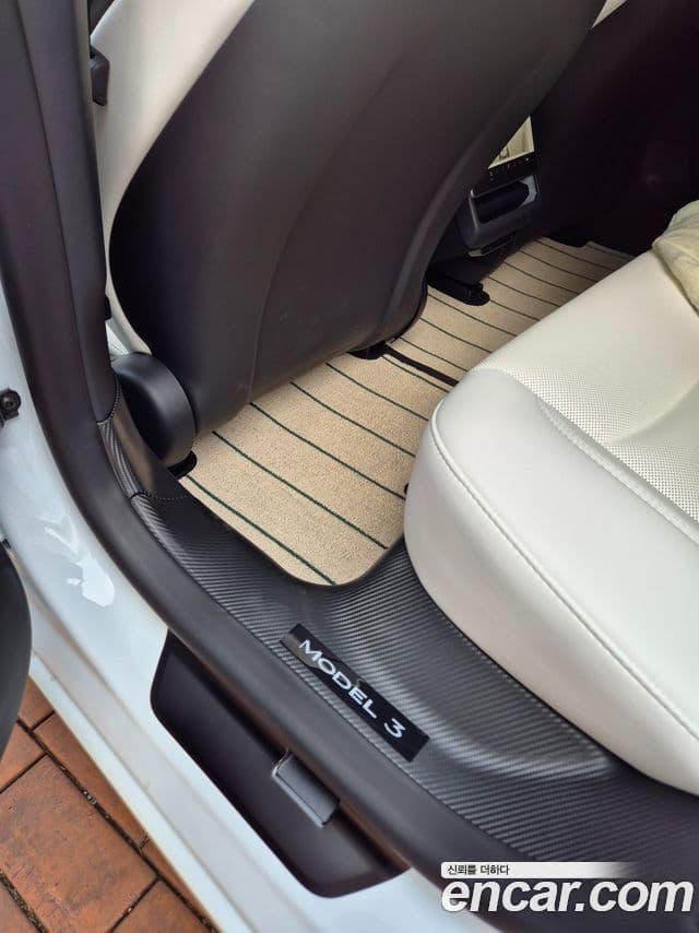 Tesla модель 3 performance AWD, 2025 12