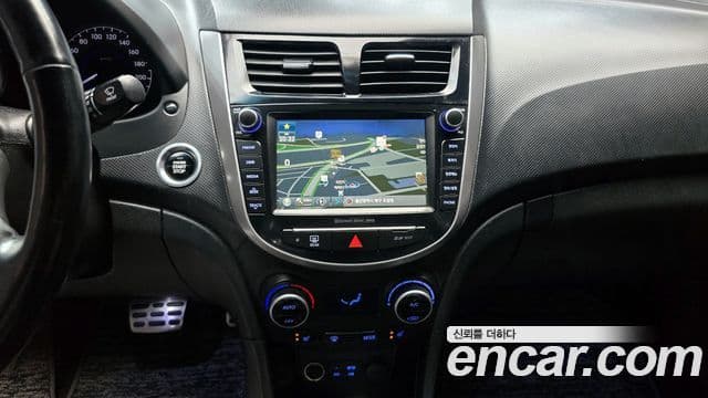 Hyundai Accent(новый кузов / новое поколение) Premium, 2016 16