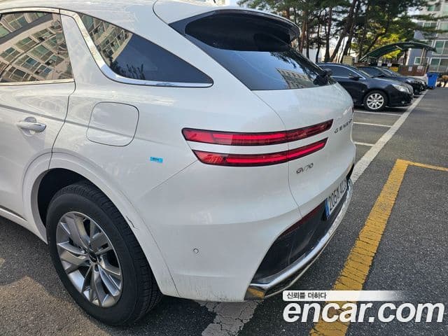 Genesis GV70, 2025 7