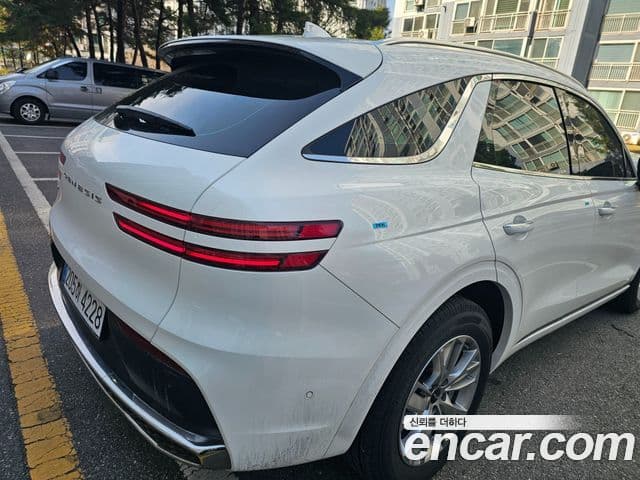 Genesis GV70, 2025 8