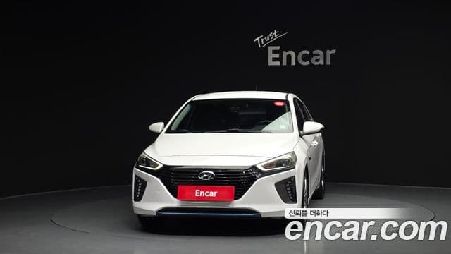 Hyundai Ioniq гибрид Plus, 2016 3