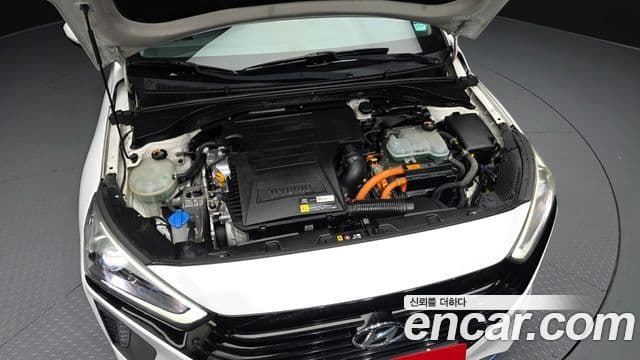 Hyundai Ioniq гибрид Plus, 2016 6