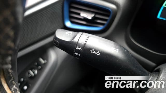 Hyundai Ioniq гибрид Plus, 2016 16