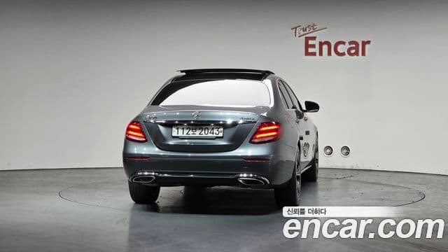 Mercedes-Benz E-класс W213 Avantgarde, 2019 4