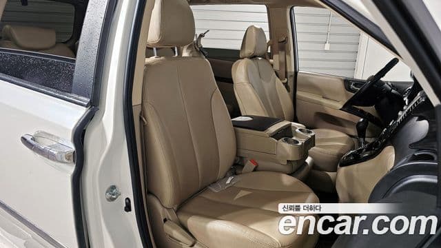 Kia Carnival R топовая версия, 2014 10