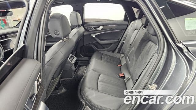 Audi A6 (C8) Premium, 2021 12