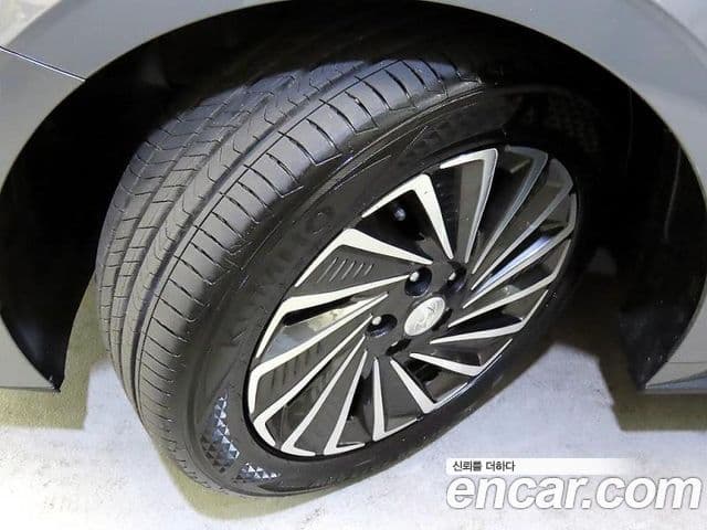 Hyundai Sonata гибрид (DN8) Premium Plus, 2022 18