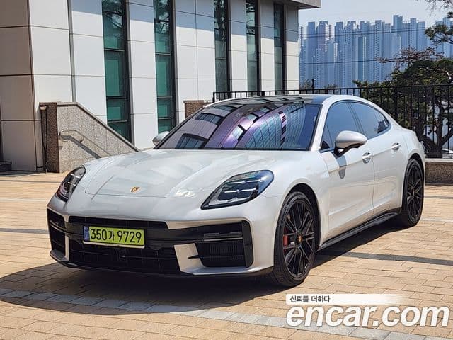 Porsche Panamera (976) 4.0 GTS, 2025 11