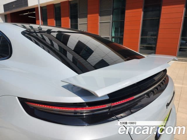 Porsche Panamera (976) 4.0 GTS, 2025 14