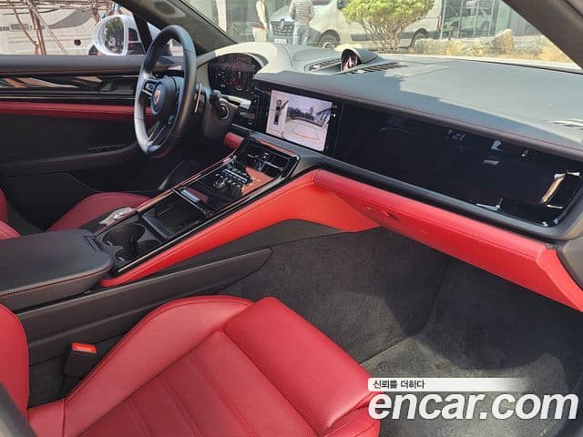 Porsche Panamera (976) 4.0 GTS, 2025 15