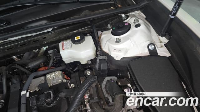 Lexus ES300h 7세대 Executive, 2025 18