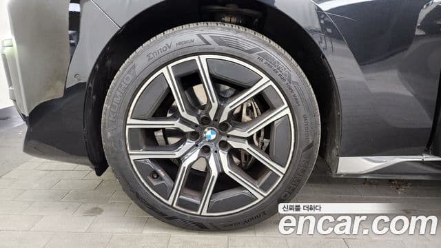 BMW 7시리즈 (G70) 740d xDrive M Sport, 2023 все фото