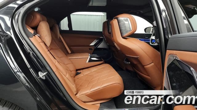BMW 7시리즈 (G70) 740d xDrive M Sport, 2023 12