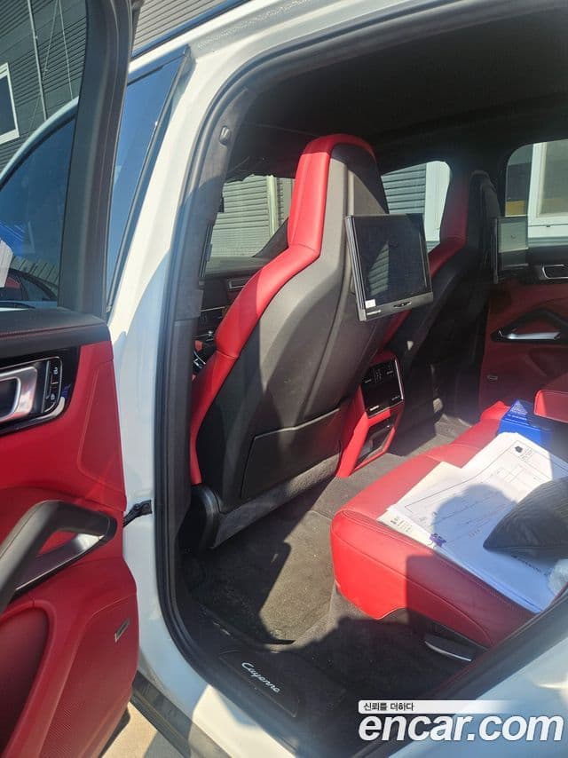 Porsche Cayenne (PO536) 4.0 турбо, 2020 6