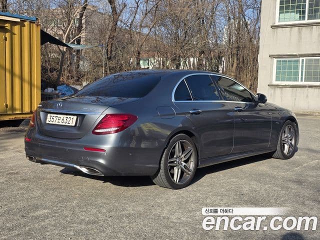 Mercedes-Benz E-класс W213 AMG Line, 2017 все фото