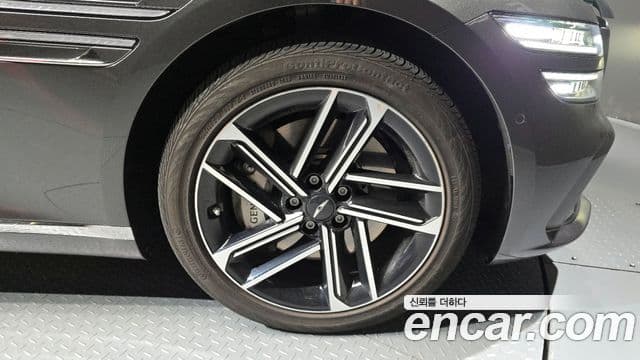 Genesis G80 (RG3) бензин 2.5 турбо AWD, 2025 все фото