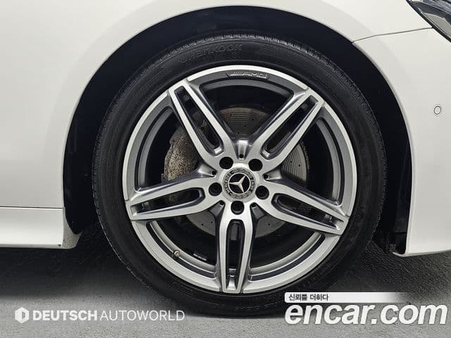 Mercedes-Benz E-класс W213 E220d кабриолет, 2018 все фото